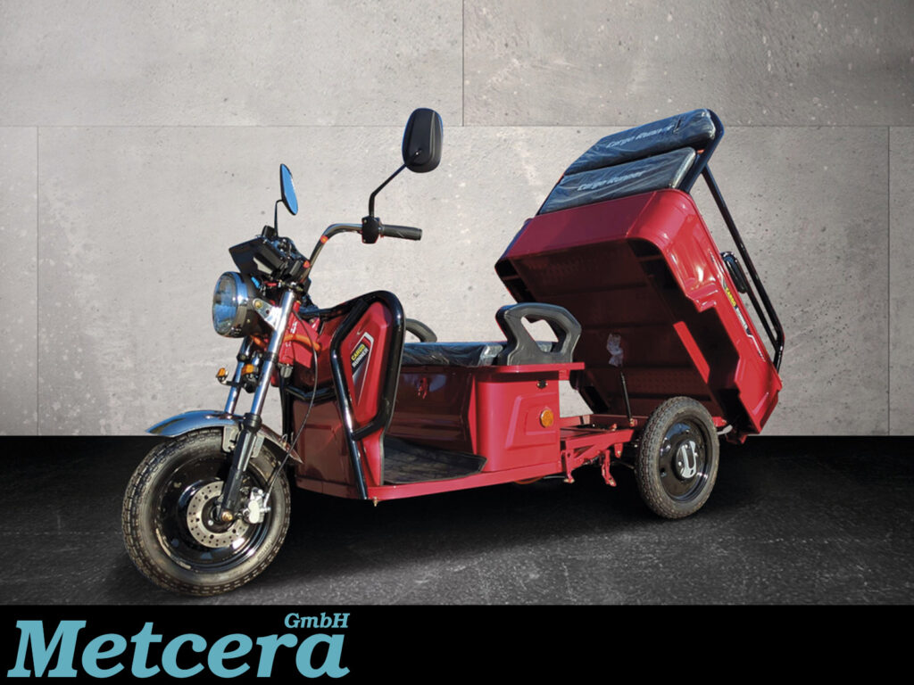 CARGO RUNNER Compact in rot - Pritsche gekippt