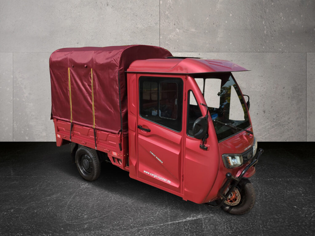 CARGO RUNNER Mega in rot - Pritsche mit Plane