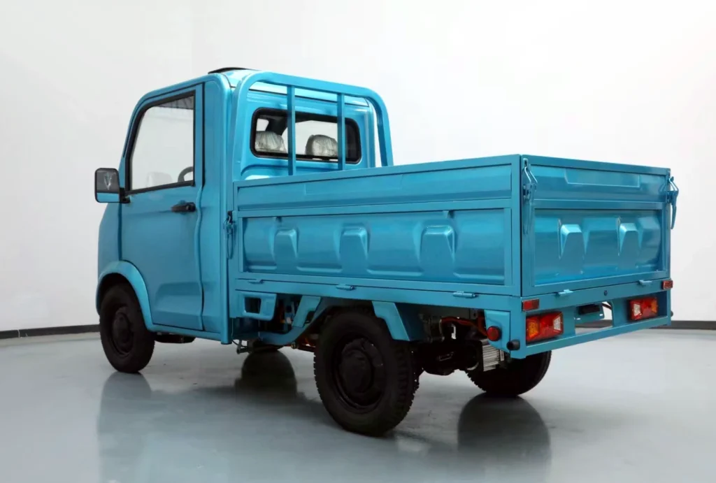 CARGO RUNNER Toro in blau - Heckansicht
