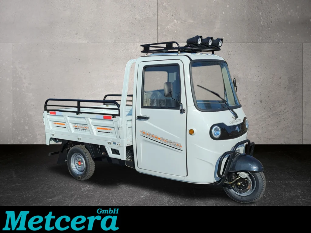 CARGO RUNNER Voltina in weiß - Seitenansicht