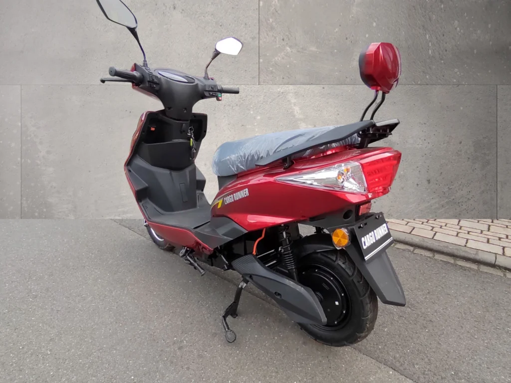 CARGO RUNNER Elektroroller ZG - Heck-Seitenansicht links
