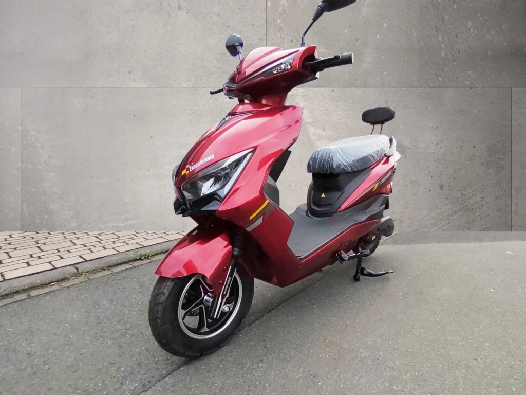 CARGO RUNNER Elektroroller ZG - Front-Seitenansicht links