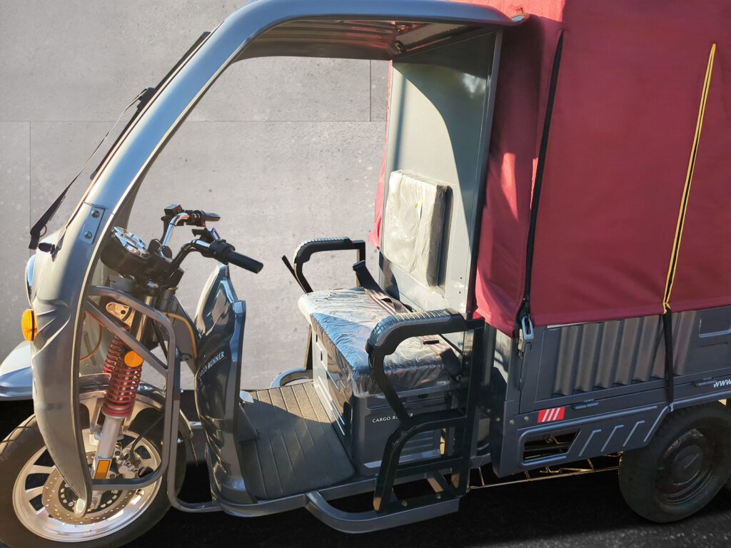 CARGO RUNNER Big - Fahrersitz